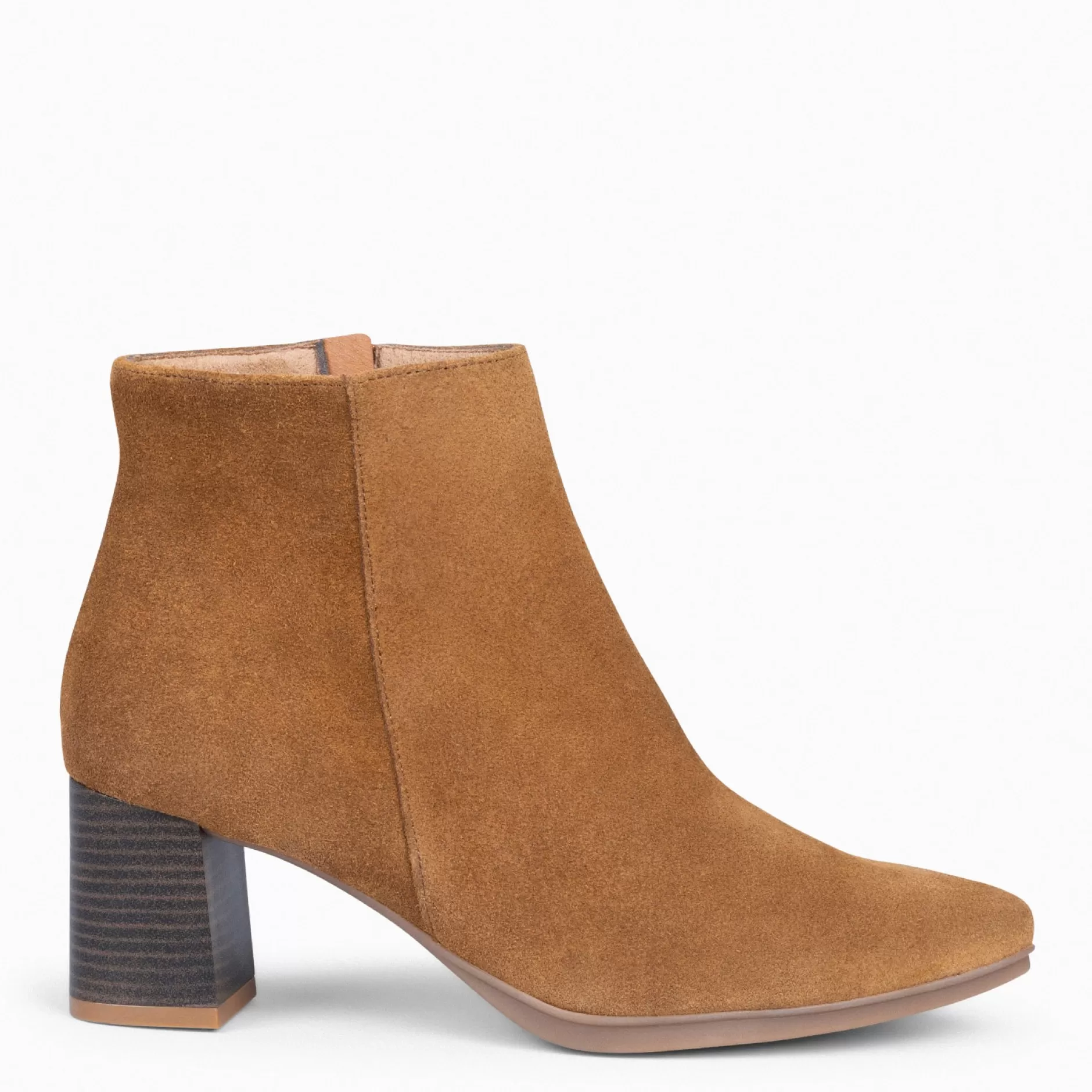 miMaO Botines De Mujer<City - Botines De Tacón Ancho Y Punta Fina Camel De Serraje