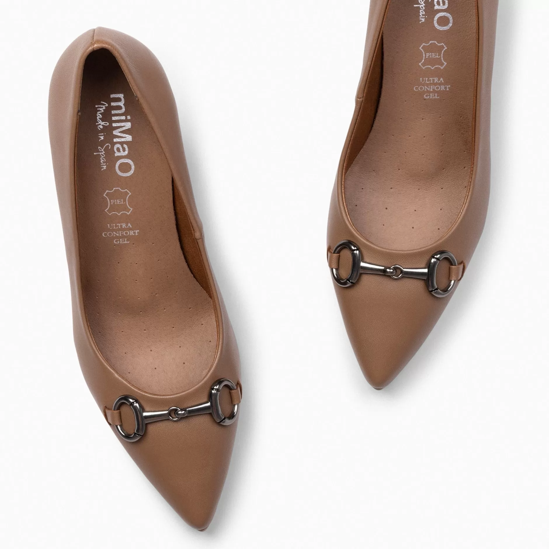 miMaO Zapatos De Fiesta<Stiletto Elegance - Zapatos De Tacón De Aguja Con Adorno Metalizado Camel